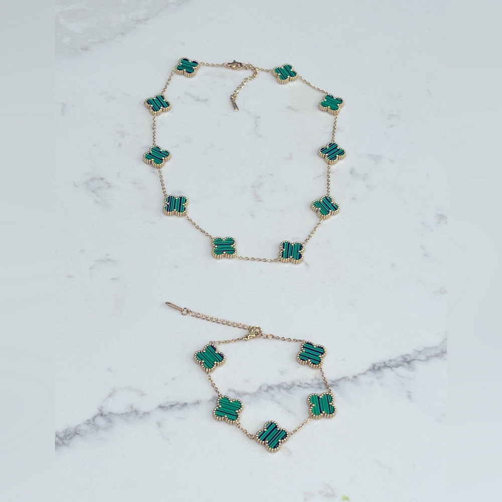 Malachite clover necklace and bracelet bundle